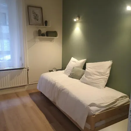 Family Friendly T3 Close To Stations *