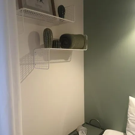 Family Friendly T3 Close To Stations *